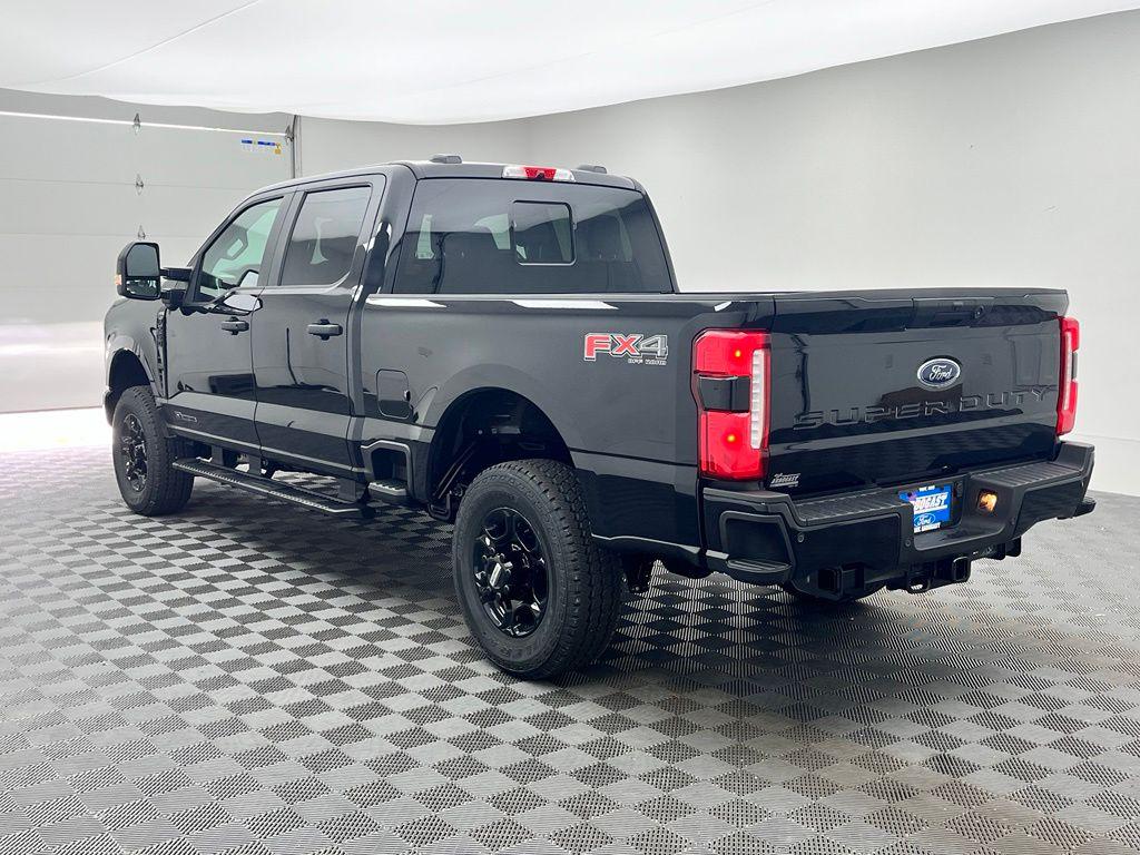 صورة مصغرة 12 لـ 2026 FORD F-250 XL