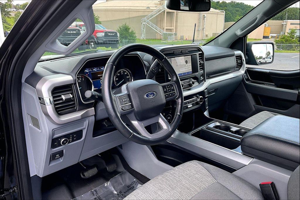 2022 FORD F-150 XLT — миниатюра 19