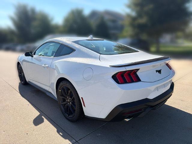 2026 FORD MUSTANG ECOBOOST — миниатюра 9