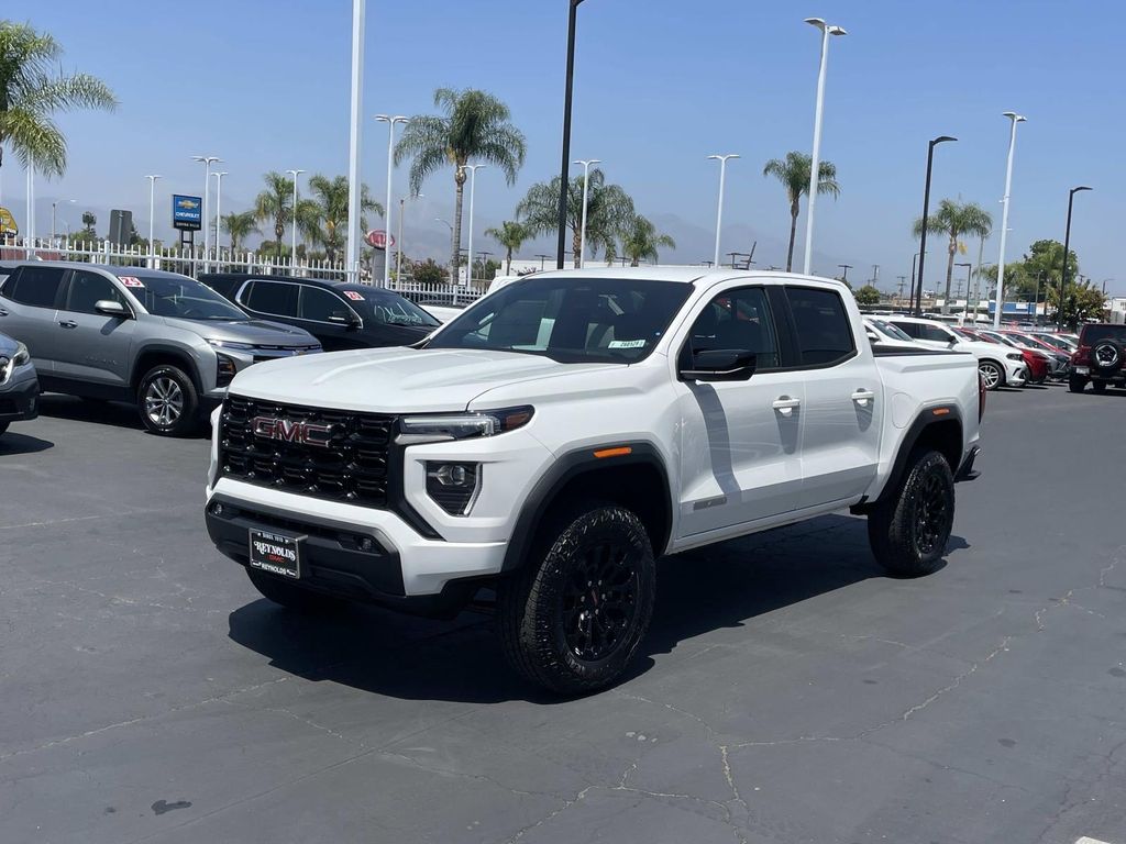 New 2026 GMC Canyon Elevation