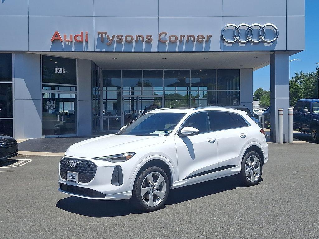 New 2026 Audi Q5 Premium Plus TFSI quattro S tronic