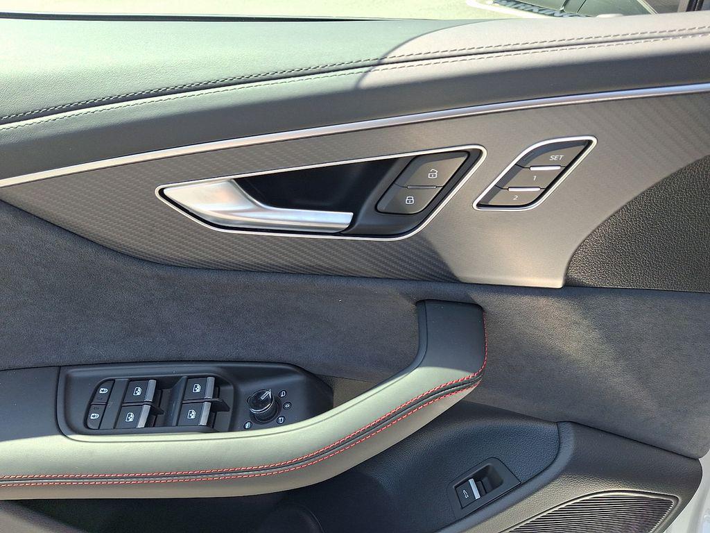 صورة 9 لـ 2026 AUDI SQ8 4.0T PRESTIGE