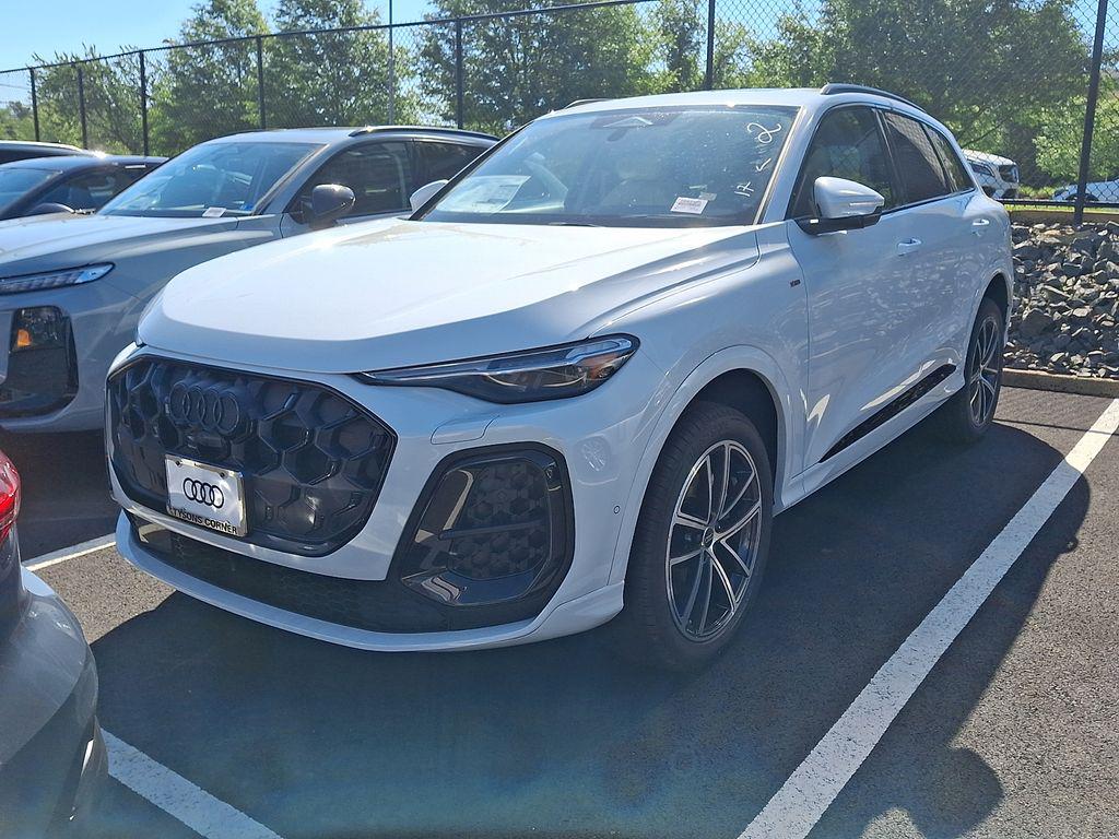 New 2026 Audi Q5 Premium Plus TFSI quattro S tronic