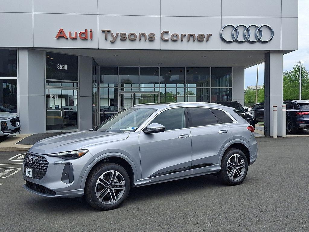 New 2026 Audi Q5 Premium TFSI quattro S tronic