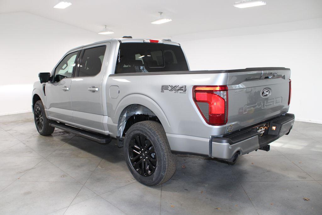 FORD F-150 XLT - 6