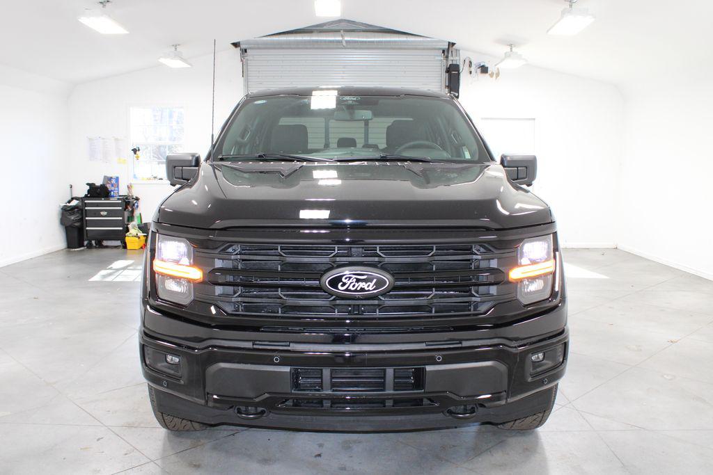 FORD F-150 XLT - 2
