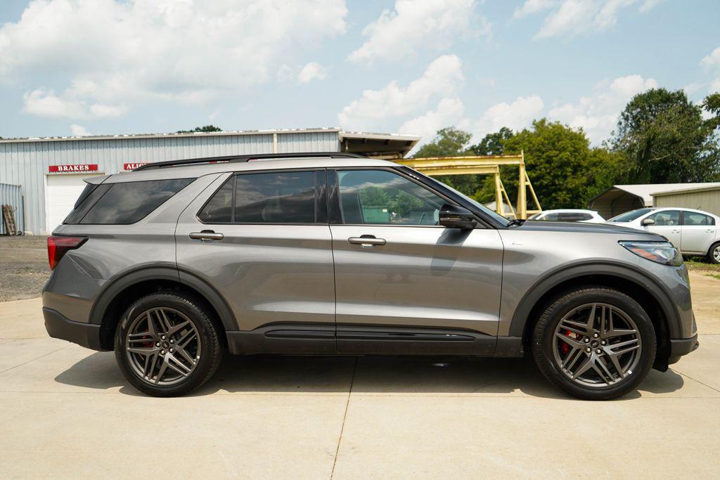 صورة 3 لـ 2025 FORD EXPLORER ST-LINE