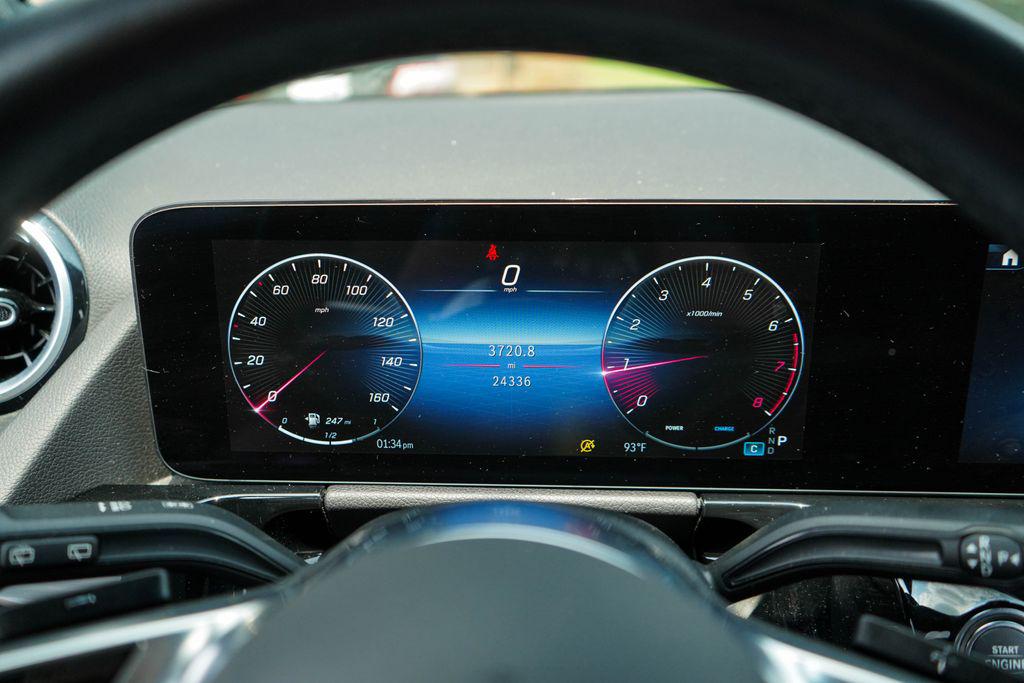 2025 Mercedes-BENZ GLA 缩略图 25