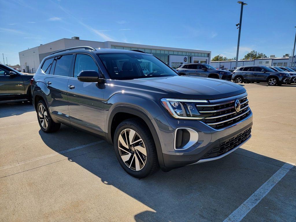 New 2026 Volkswagen Atlas 2.0T SE W/TECHNOLOGY
