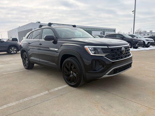 New 2026 Volkswagen Atlas Cross Sport 2.0T SE W/TECHNOLOGY