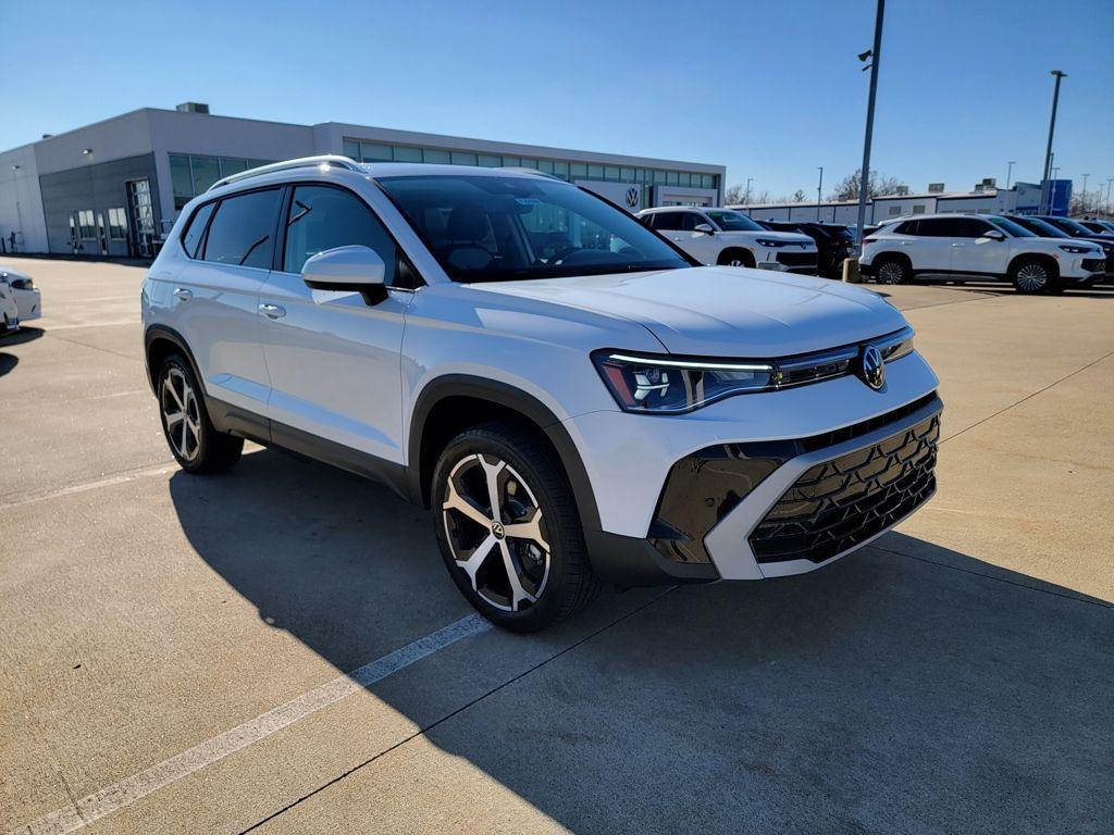 New 2026 Volkswagen Taos 1.5T SEL