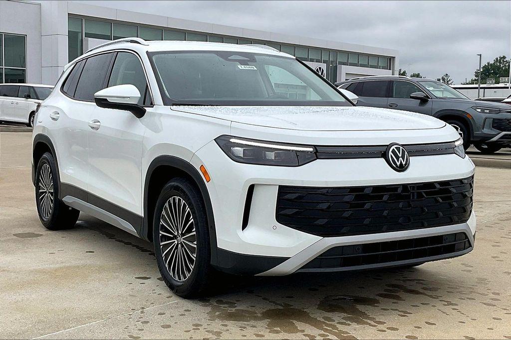 New 2026 Volkswagen Tiguan 2.0T S