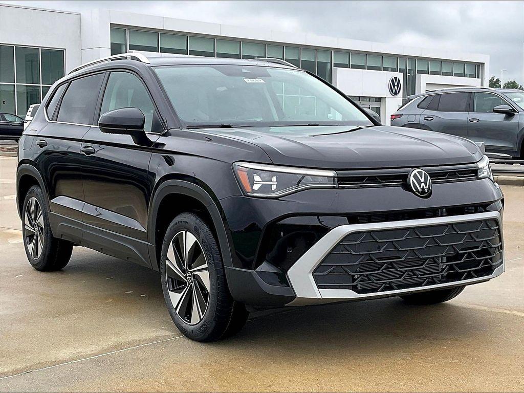 New 2026 Volkswagen Taos 1.5T SE