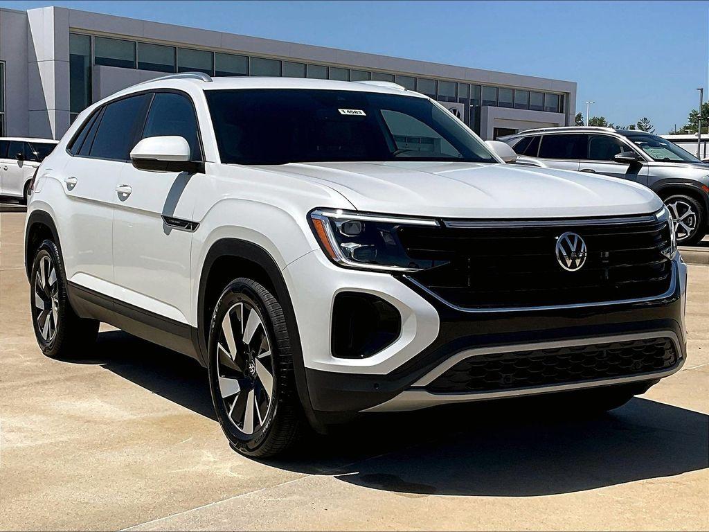 New 2026 Volkswagen Atlas Cross Sport 2.0T SE W/TECHNOLOGY