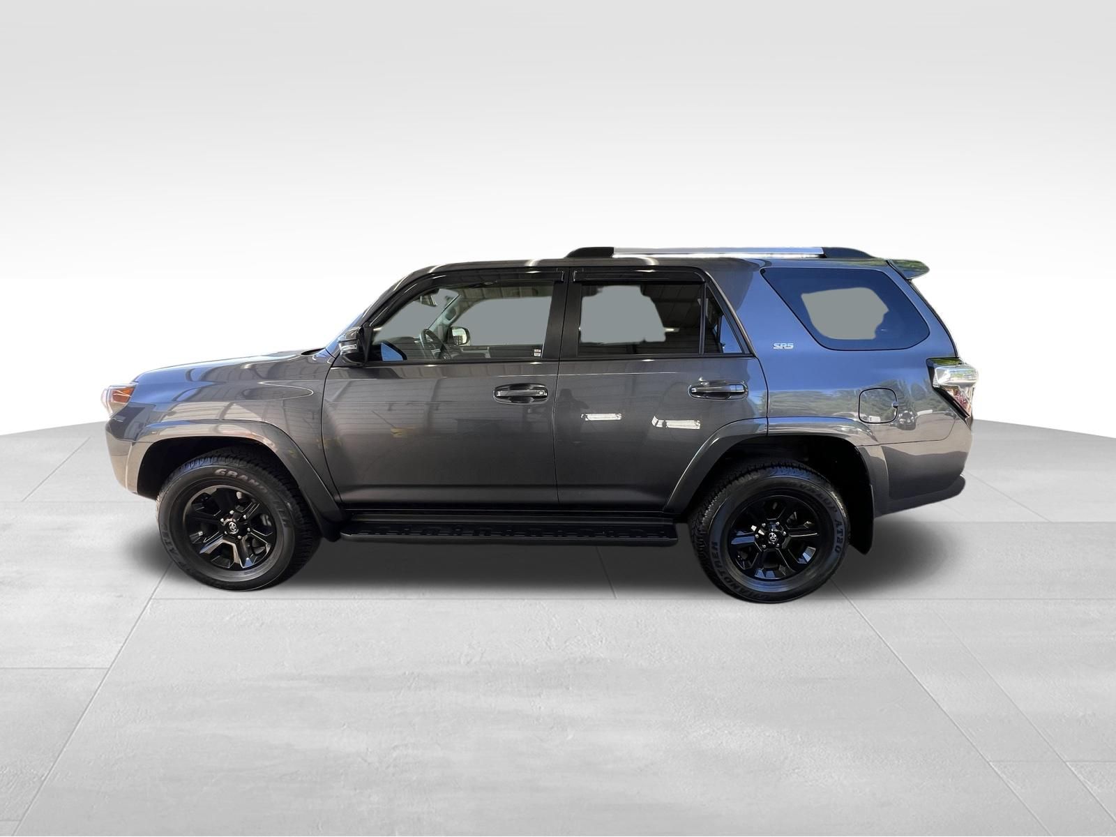 2023 Toyota 4RUNNER SR5 PREMIUM photo 9