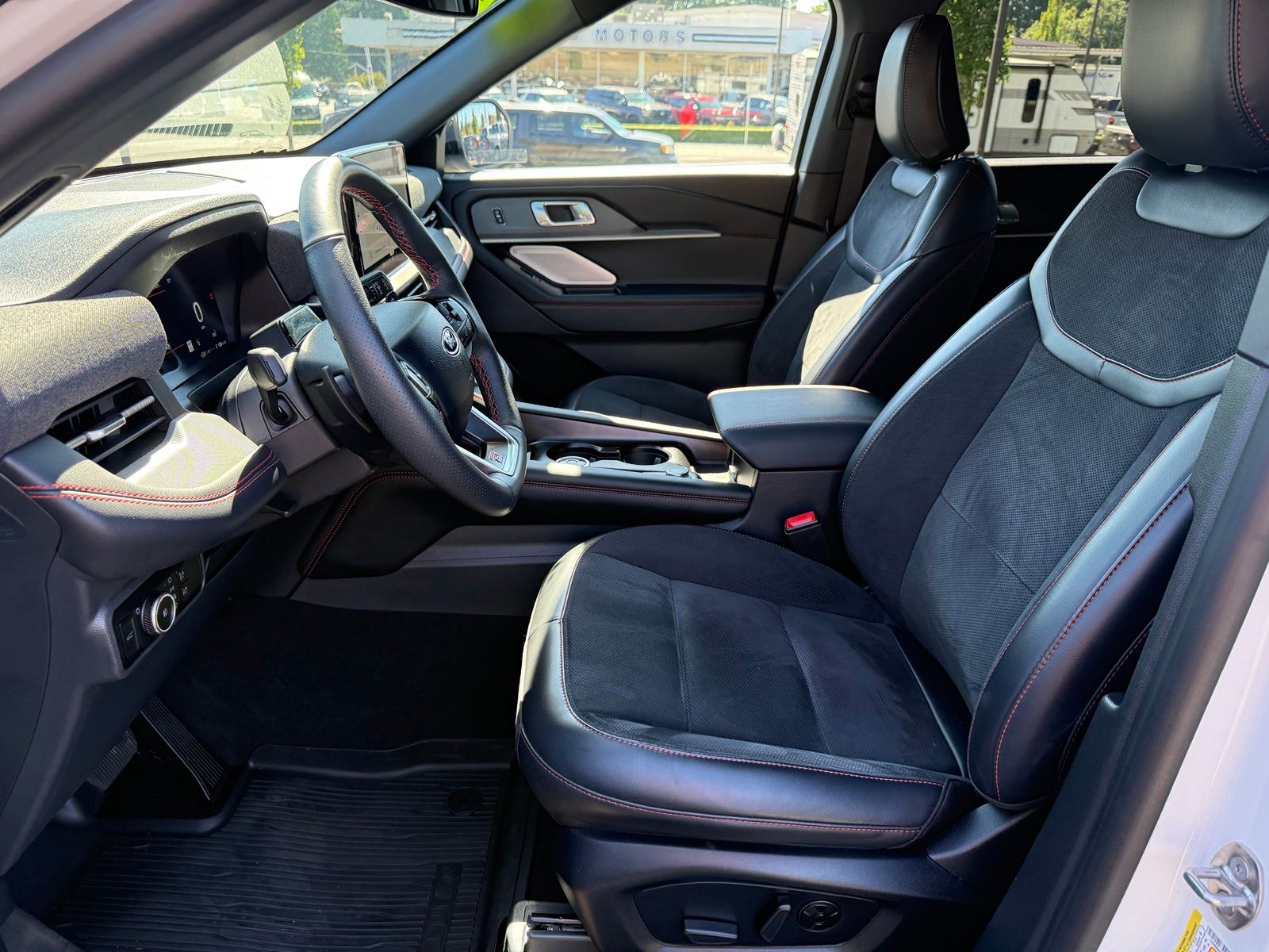 2025 FORD EXPLORER ST 4WD 照片 12
