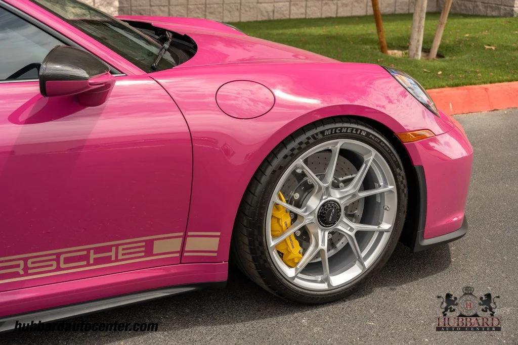 صورة 34 لـ 2024 Porsche 911 GT3 COUPE