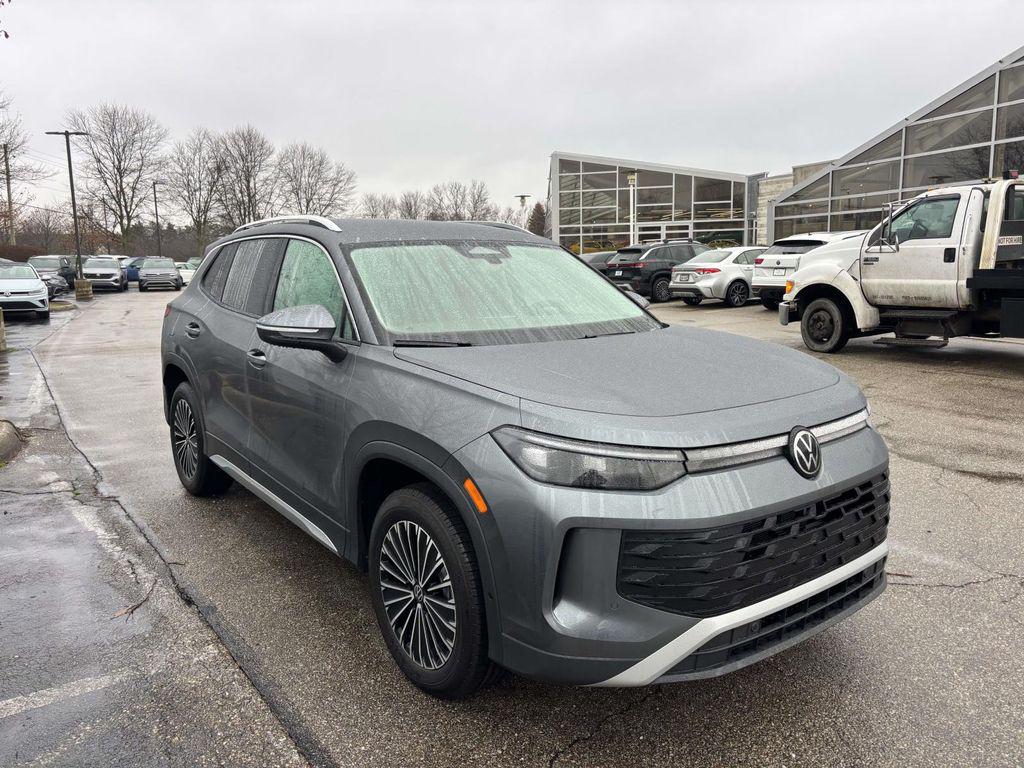 New 2026 Volkswagen Tiguan 2.0T S 4MOTION