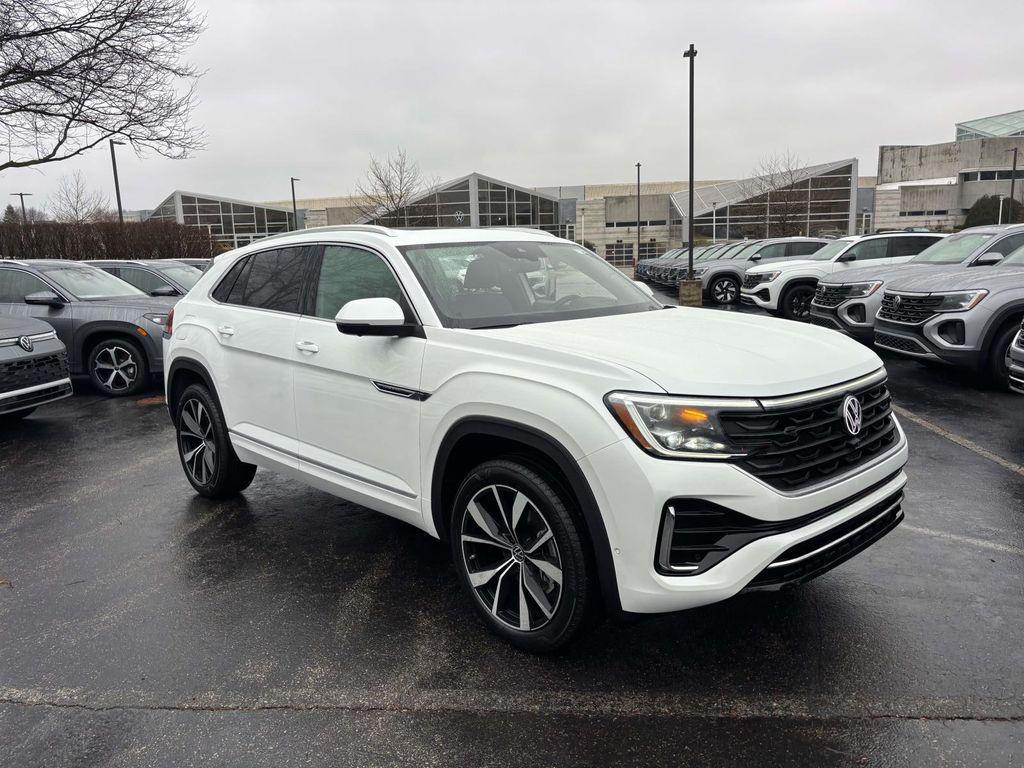 New 2026 Volkswagen Atlas Cross Sport 2.0T SEL Premium