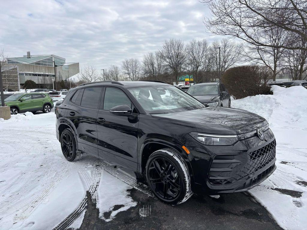 New 2026 Volkswagen Tiguan 2.0T SE R-Line Black 4MOTION
