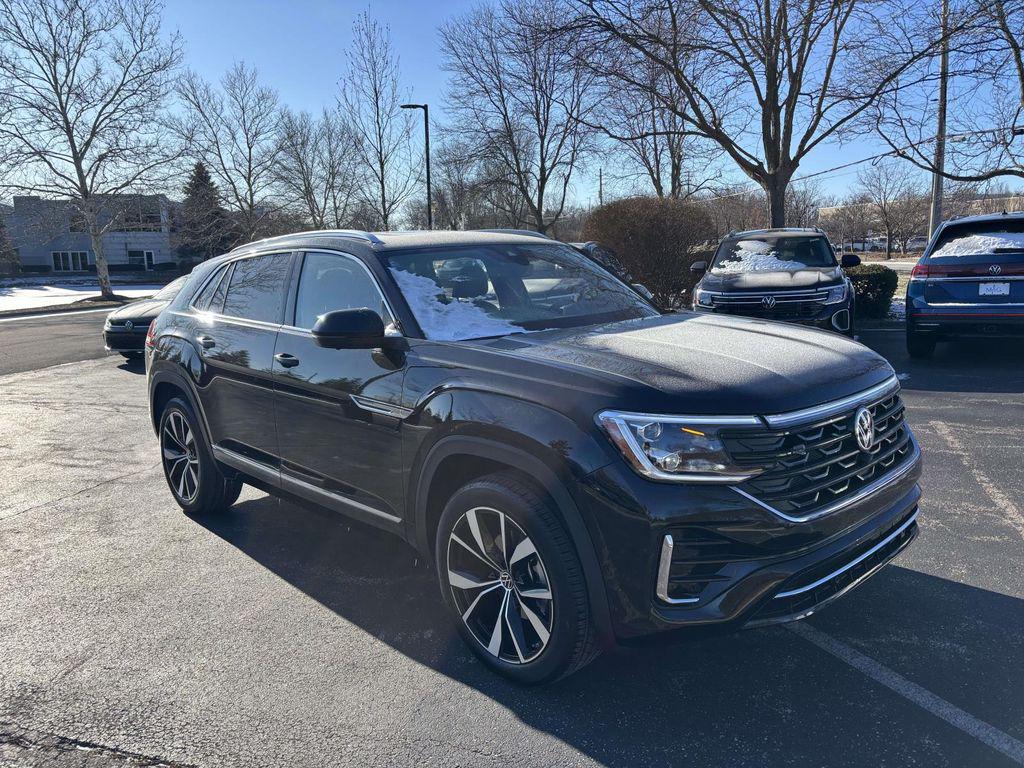 New 2026 Volkswagen Atlas Cross Sport 2.0T SEL Premium