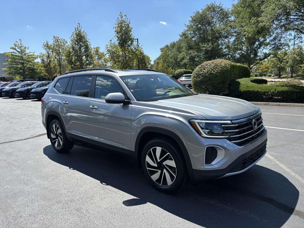 New 2026 Volkswagen Atlas 2.0T SE w/Technology 4MOTION