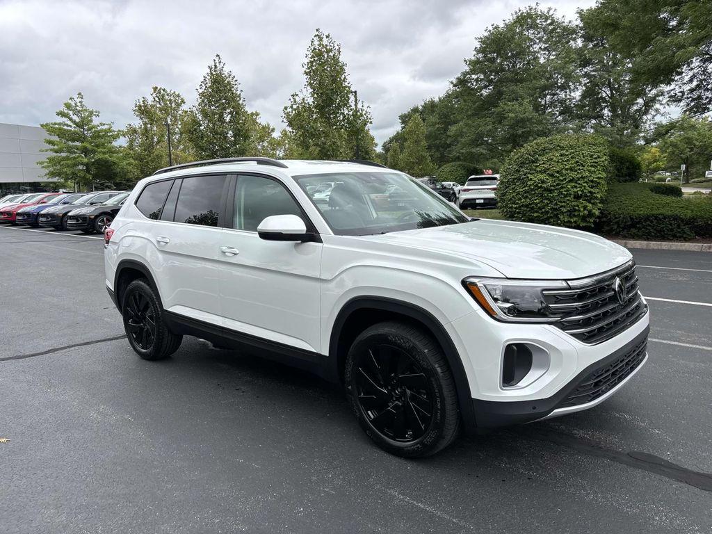 New 2026 Volkswagen Atlas 2.0T SE w/Technology 4MOTION