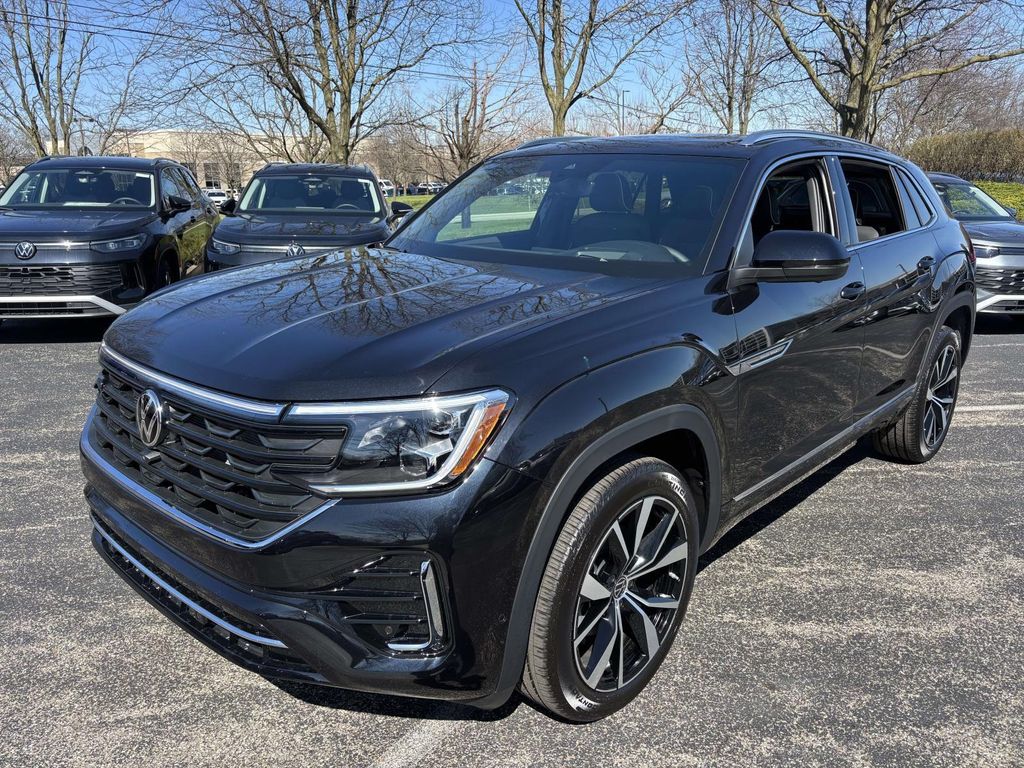 New 2026 Volkswagen Atlas Cross Sport 2.0T SEL Premium