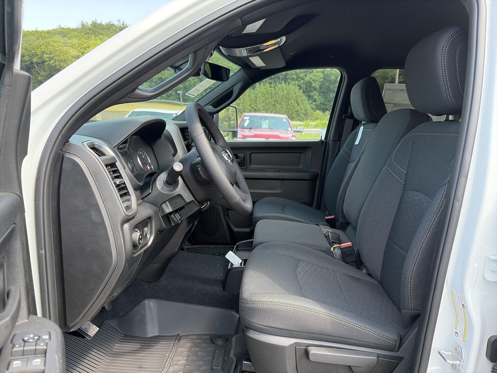 2026 RAM 2500 TRADESMAN CREW CAB 4X4 6'4' BOX thumbnail 11