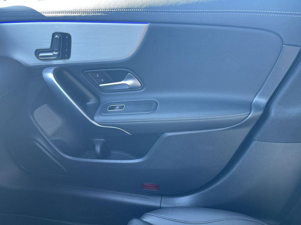 2025 Mercedes-BENZ CLA 缩略图 29