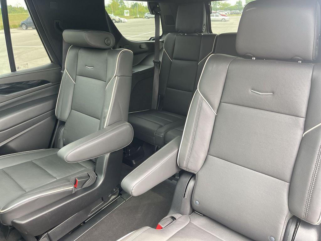 2024 Cadillac ESCALADE SPORT — миниатюра 30