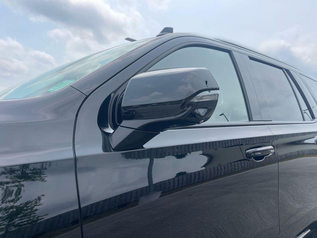 2024 Cadillac ESCALADE SPORT — миниатюра 12