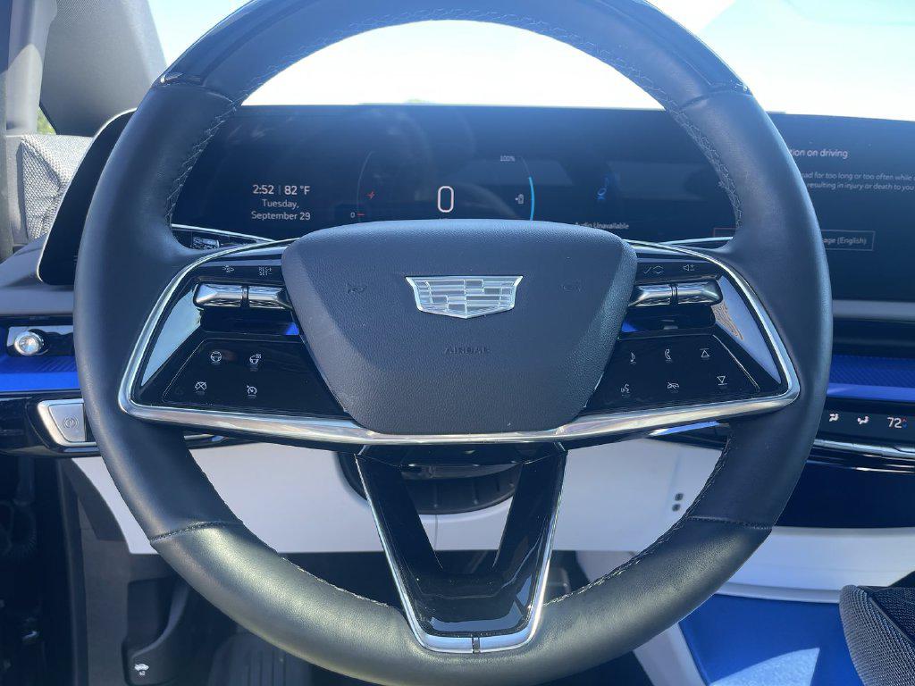 2025 Cadillac OPTIQ SPORT 2 AWD — миниатюра 11
