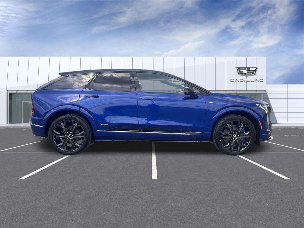 2027 Cadillac OPTIQ V-SERIES 照片 9