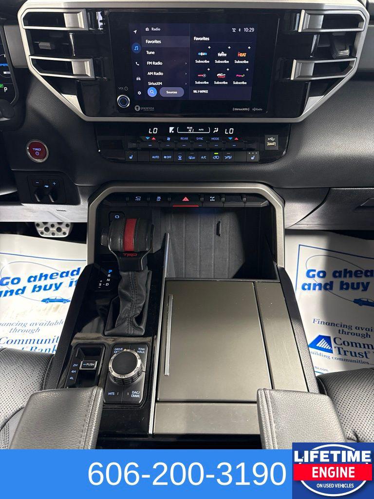 صورة مصغرة 25 لـ 2024 Toyota SEQUOIA SR5