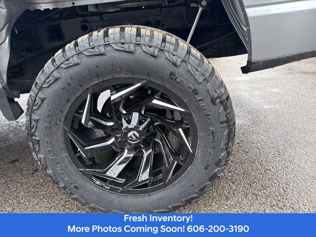 2025 FORD F-150 XLT thumbnail 9