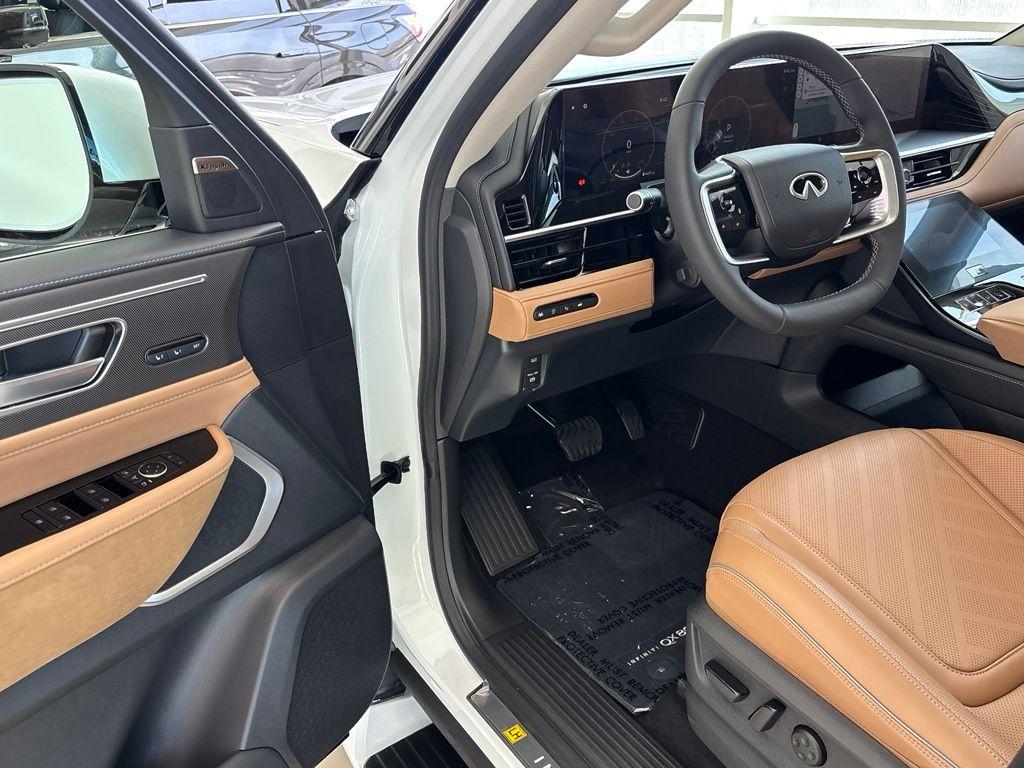 صورة 8 لـ 2027 Infiniti QX80 LUXE