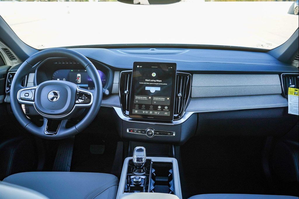 2026 Volvo XC90 PLUG-IN HYBRID PLUS, T8 AWD, ELECTRIC/GASOLIN 缩略图 12