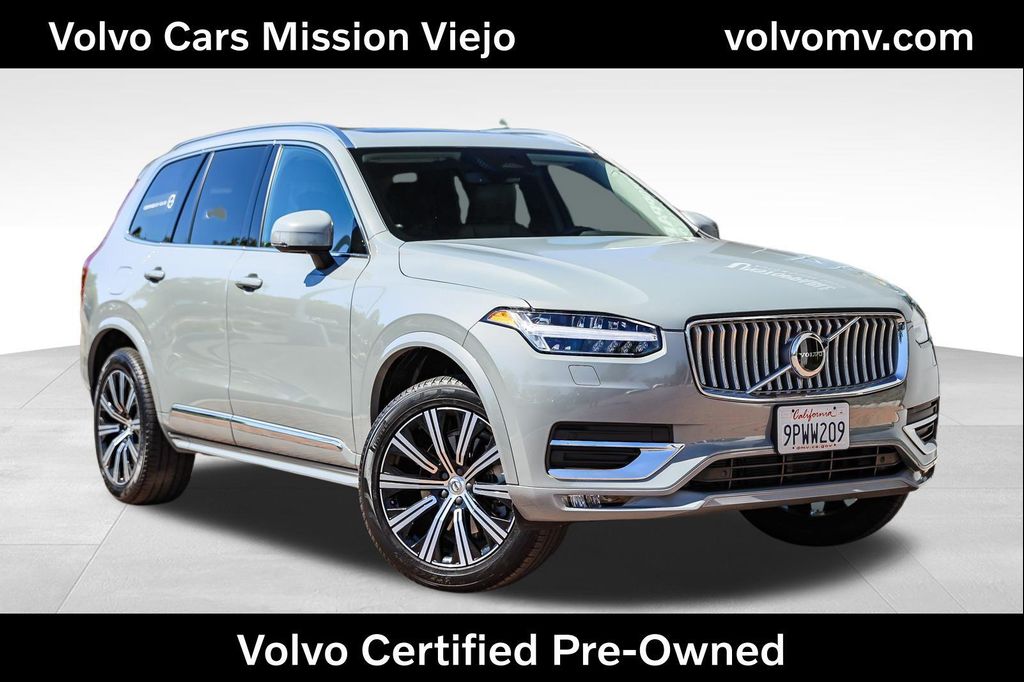 صورة 1 لـ 2025 Volvo XC90 B5 CORE