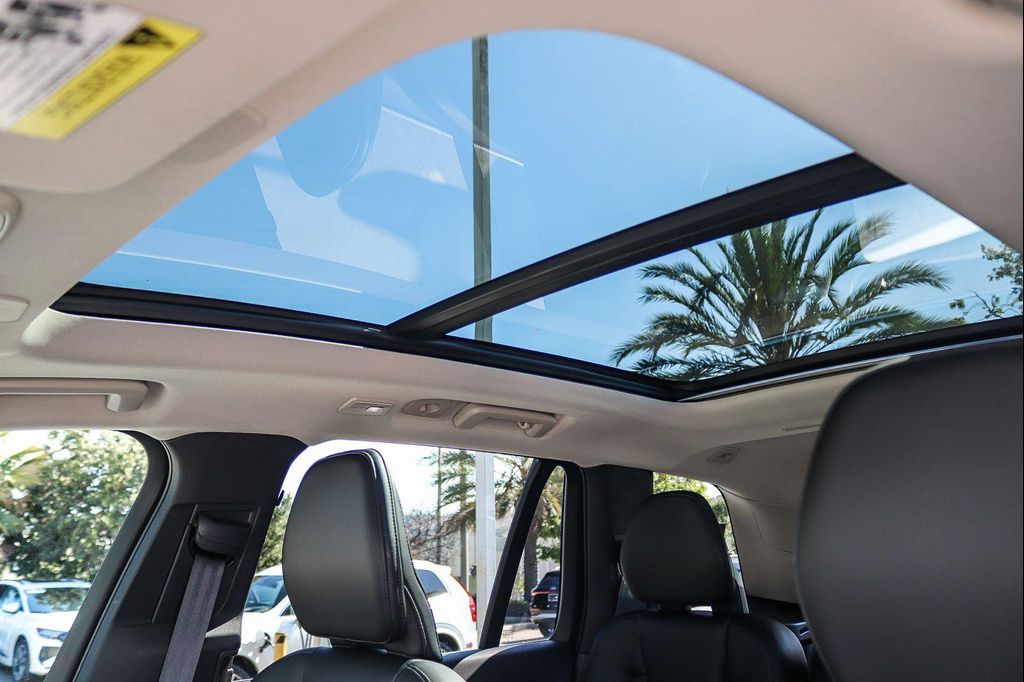 2023 Volvo XC90 B5 CORE 缩略图 21