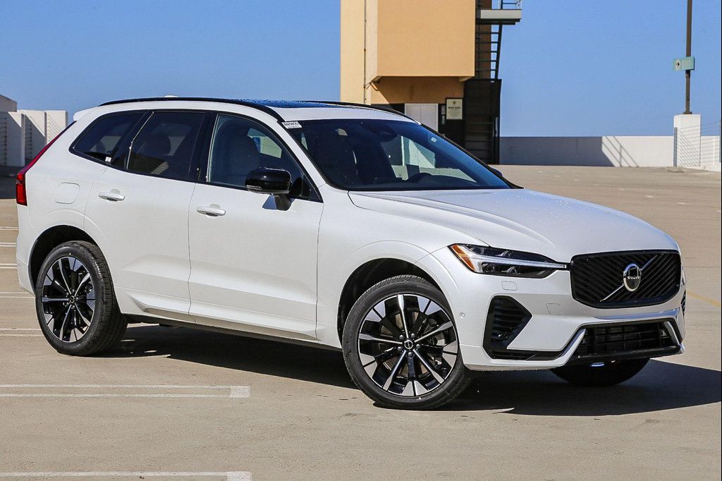 2026 Volvo XC60 PLUG-IN HYBRID PLUS, T8 AWD ELECTRIC/GASOLINE 缩略图 28