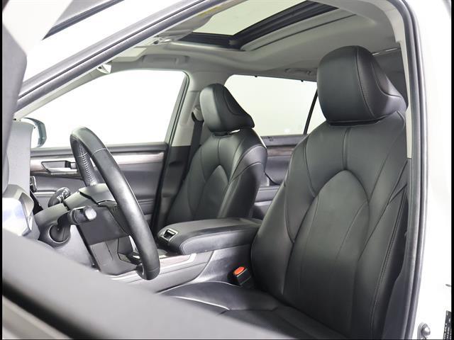 2023 Toyota HIGHLANDER LIMITED — миниатюра 7