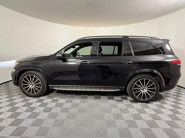 MERCEDES-BENZ GLS - 2