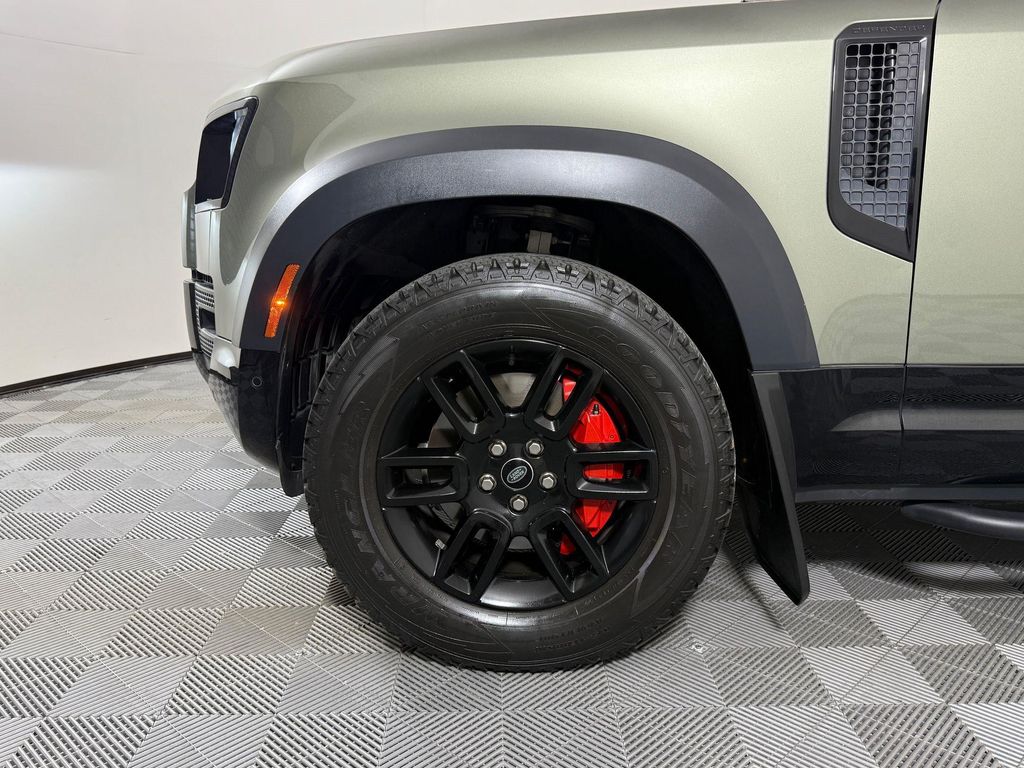 صورة مصغرة 13 لـ 2022 LAND Rover DEFENDER 90 X-DYNAMIC S