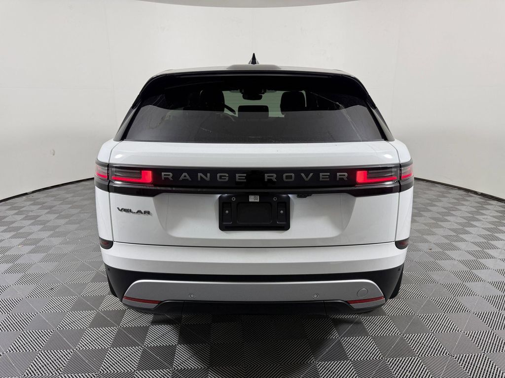 صورة 9 لـ 2026 LAND Rover RANGE ROVER VELAR P250 S