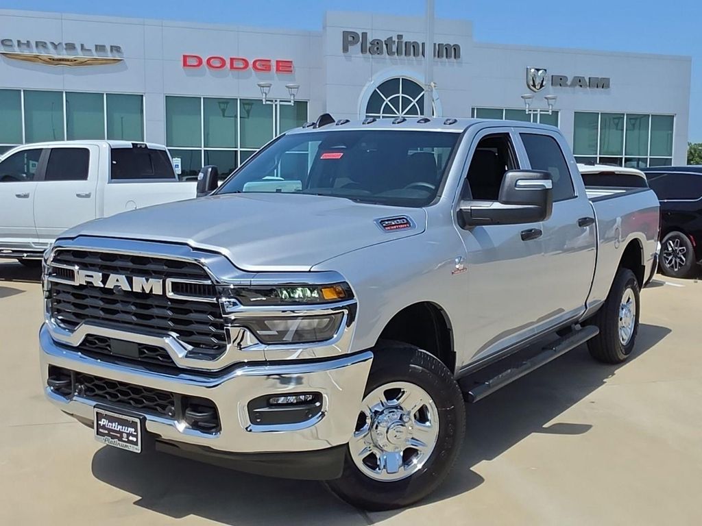 2026 RAM 2500 TRADESMAN CREW CAB 4X4 6'4' BOX — фото 1