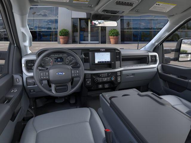 صورة 9 لـ 2026 FORD F-350 XL