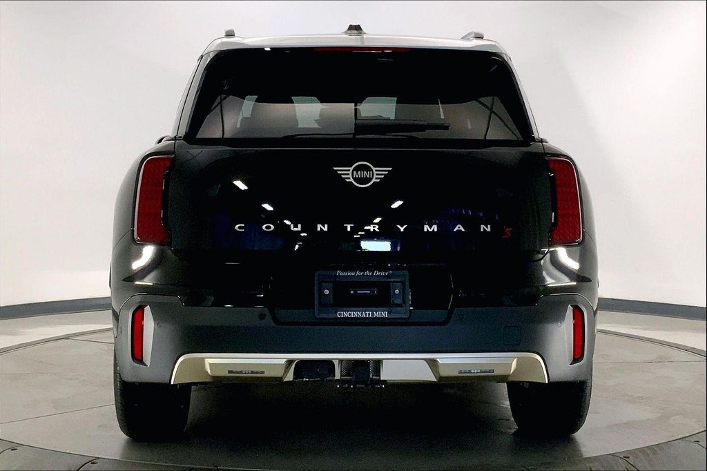 صورة 3 لـ 2027 MINI COUNTRYMAN COOPER S ALL4