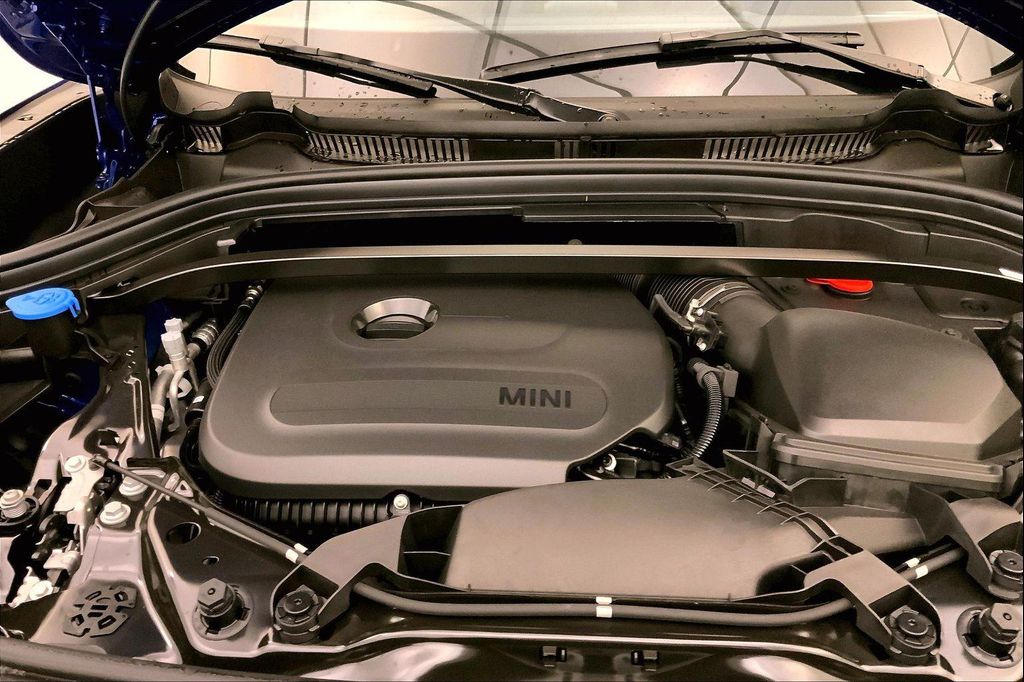 صورة 8 لـ 2027 MINI COUNTRYMAN COOPER S ALL4