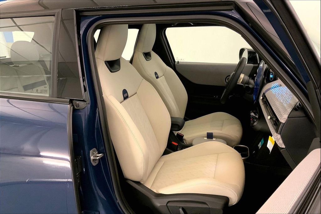 صورة 7 لـ 2026 MINI HARDTOP COOPER S